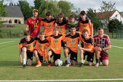 KAMPIOENENPLOEG U15 seizoen 2021-2022