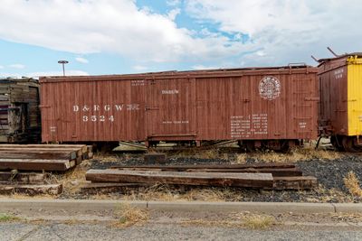 Dry goods box car