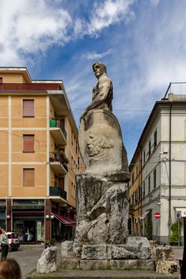 Garibaldi statue in Sarzana