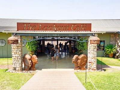 The Lookout Cafe