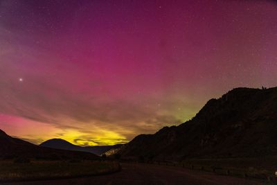 Northern Lights Outside Gardiner.jpg