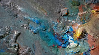 Dry Colors on a Pallet