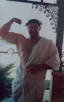 20 inch biceps in 2000