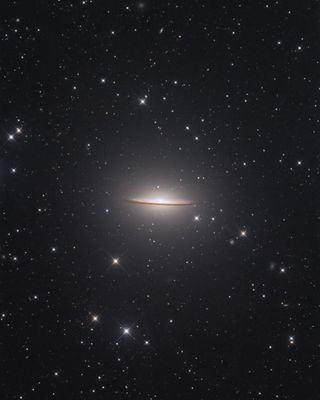 M104 The Sombrero Galaxy full frame