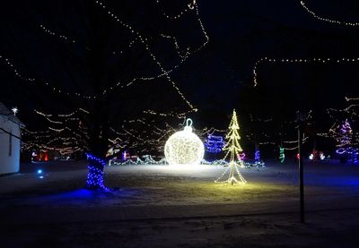  CHRISTMAS LIGHTS