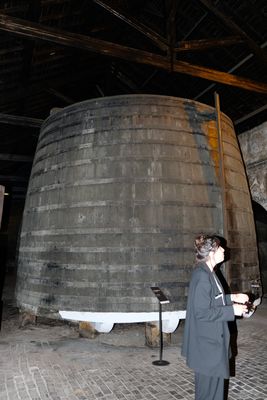15,000-Liter Tank (DSCF0297.JPG)