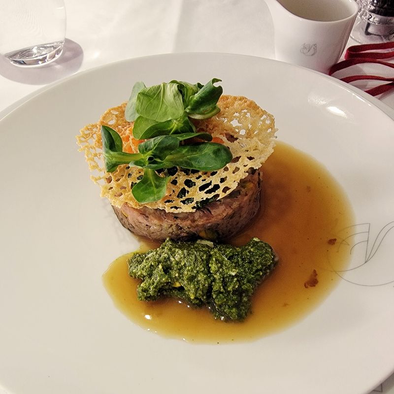 Lamb confit roulade