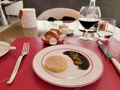 Air France La Premiere lounge, CDG - Foie gras de canard