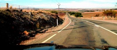 Down into the Clair Valley the home of some lovely SA wines