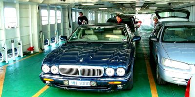 JJ on board the ferry crossing to Sorrento