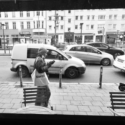 People-watching from the laundromat #3