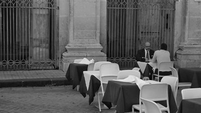 Secret (Italian) mens business
