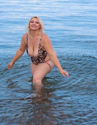 candice_nsfw