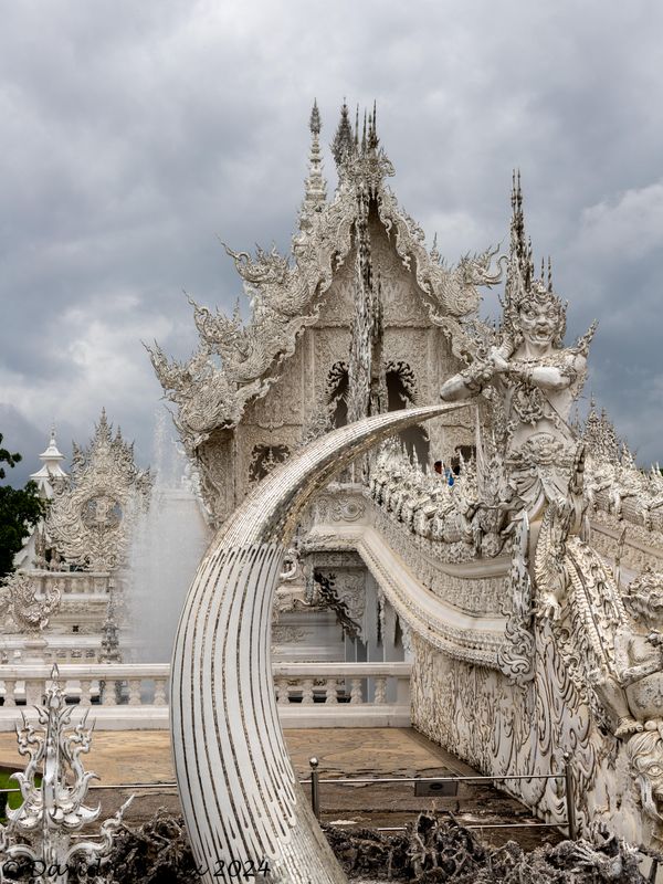 Wat Rong Khun