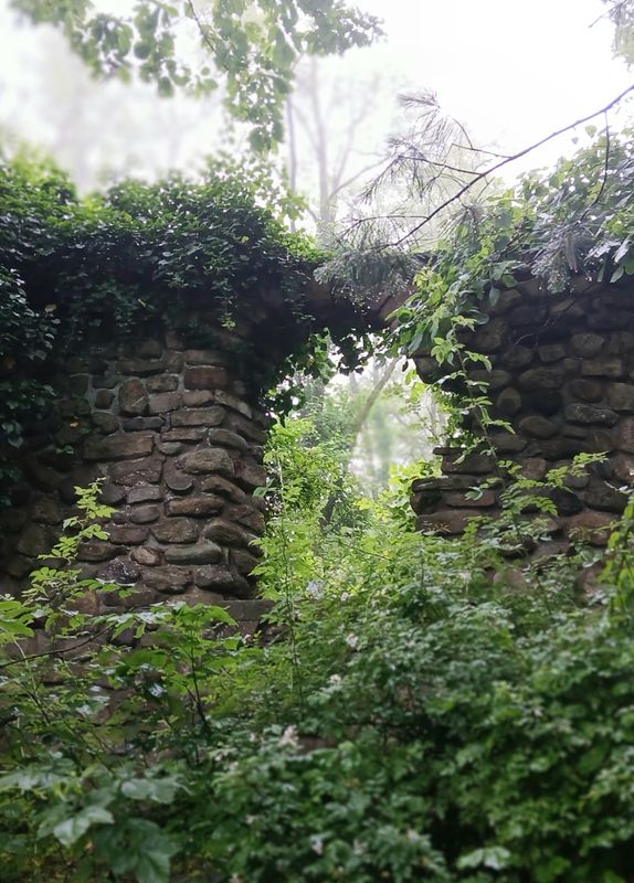 orak_estate_ruins