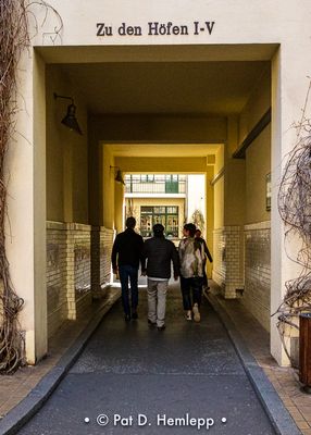 Shops passageway