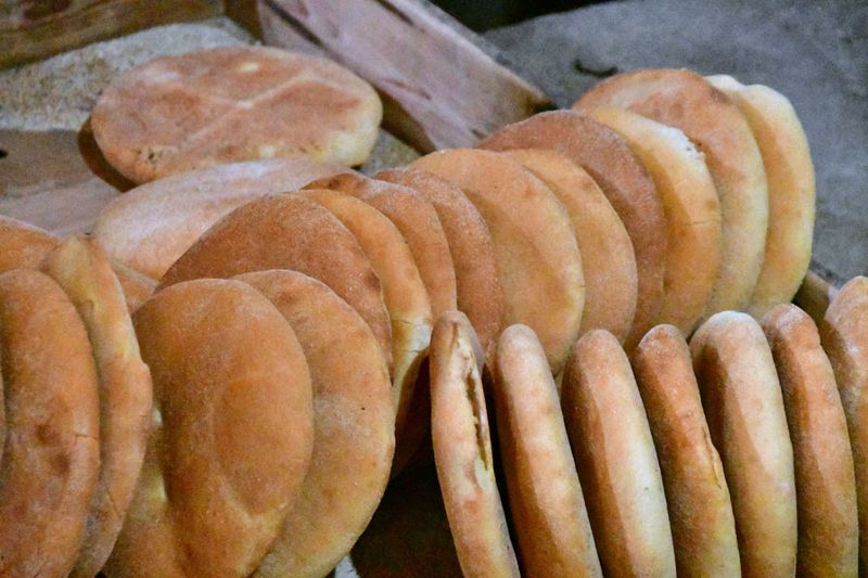 Khobz, the traditional round bread - Moroc-3283