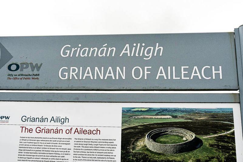 06 12 At the ring fort Grianan of Aileach 4984