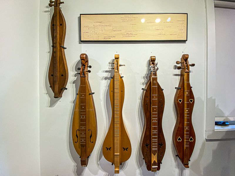 07 01 Campbell museum i1531