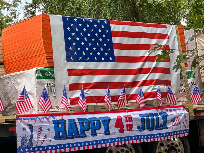 2024 07 04  'Happy 4th of July' - 4th of July parade - Staunton, VA i6630