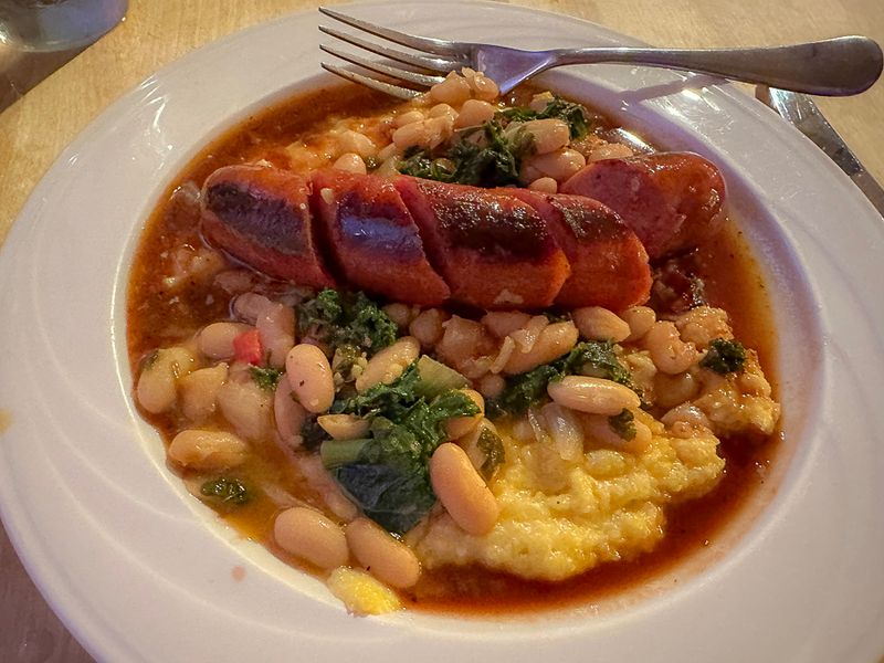 09 01 Sausage, white beans and kale i0116