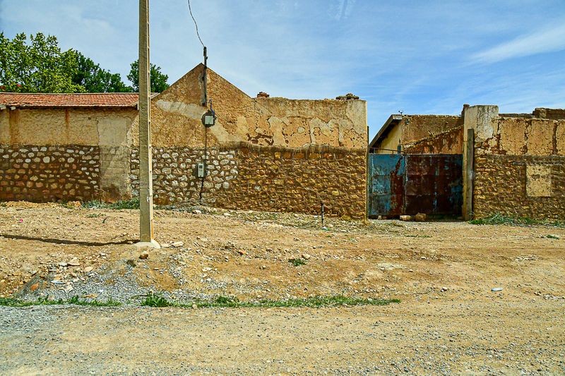 04 02 Compound Moroc-4021