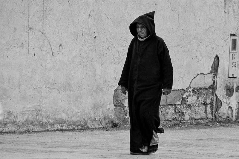 04 02 Traditonal cloak Moroc-4103-2