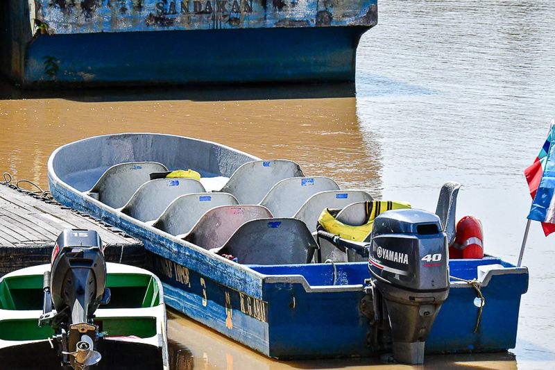 08 26 An open boat used to take clients up and down the river on spotting runs 4655