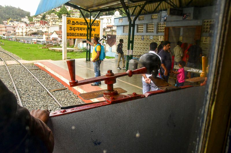 09 05 Leaving Ooty India-2-2677
