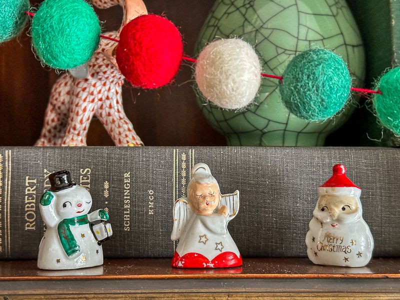 01 15 Chrismas decorations i2543