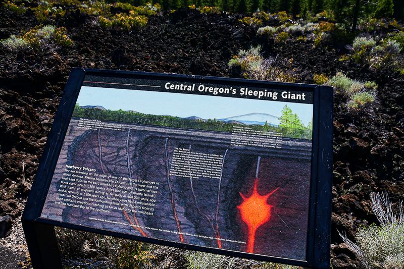 07 19 The Newberry Volcano 7934