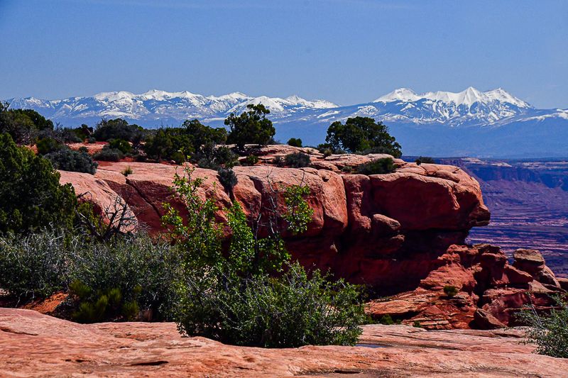 05 03 Overlook and the La Sal Mountains Utah19-2-1454