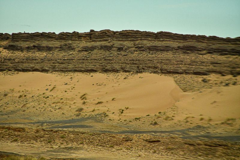 04 02 Petrified dunes Moroc-4343