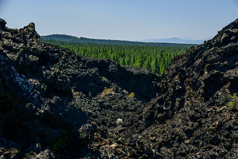 07 19 View over lava wall 7953