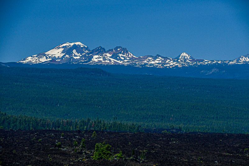 07 19 Broken Top and the Three Sisters 7959