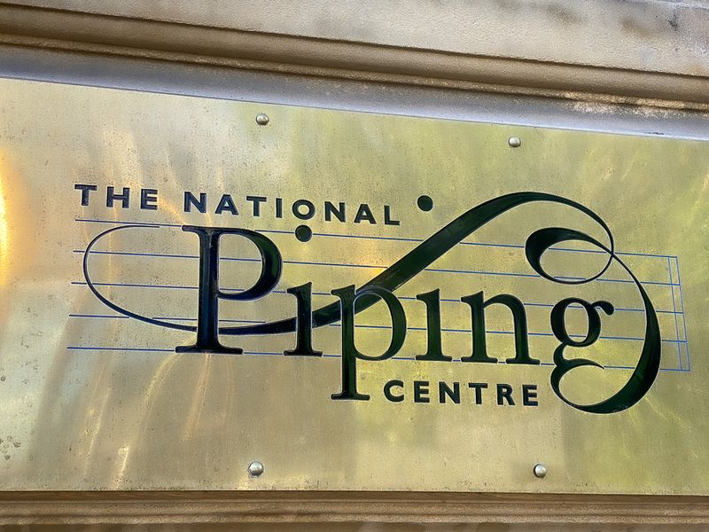 06 19 The National Piping Center i1076