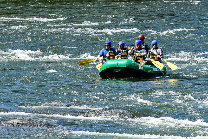 09 03 Running the Potomac River at Harper's Ferry 9395