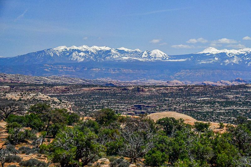 05 03 The La Sal Mountains seem to be everywhere Utah19-2-1551