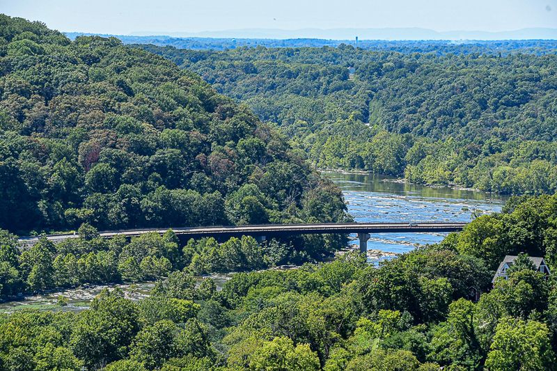 09 03 Shenandoah River from Maryland Heights 9403