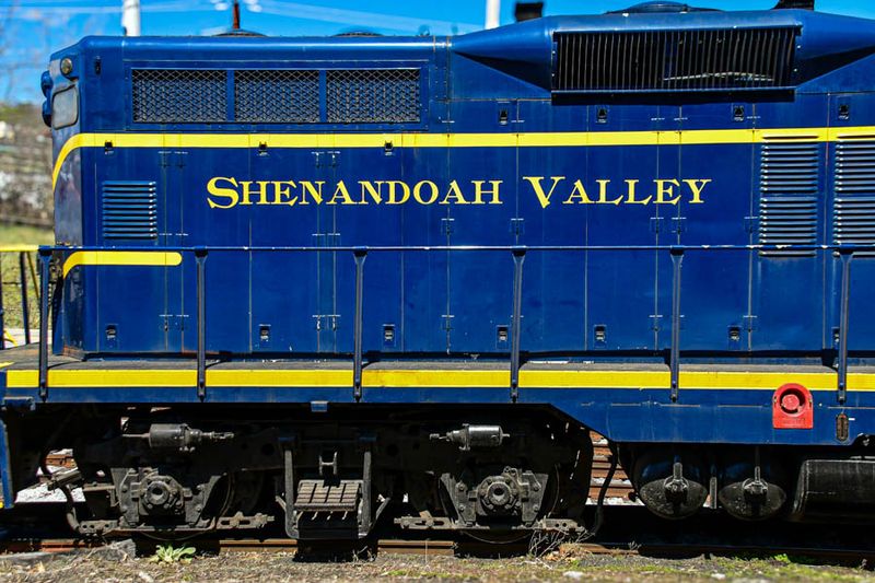 2025 03 26 Shenandoah Valley line 0903