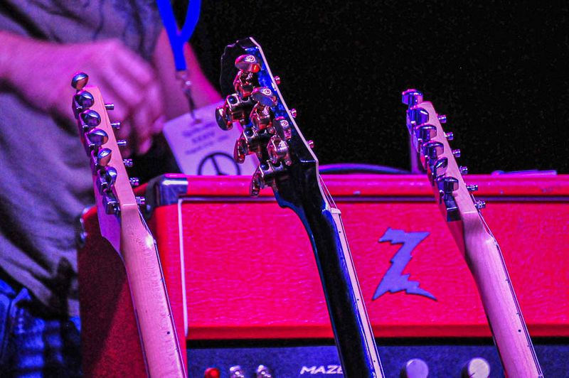 2014 08 23 Three guitars 9915