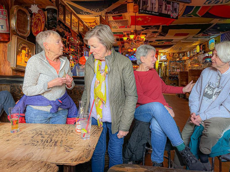 2025 01 03 Piscilla, Mary, Pat and Janie at Nick's Tavern and Deli i2408