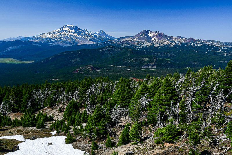 2024 07 19 The Three Sisters (left) and Broken Top (right) 8082
