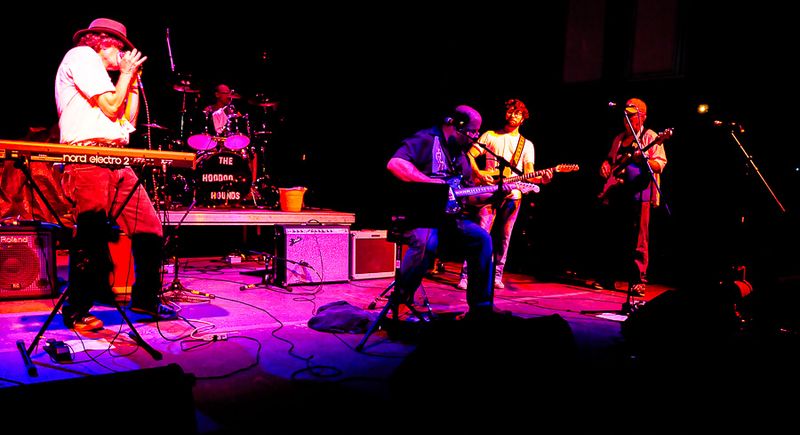 2010 08 19 HooDoo Hounds - Spittoono XXX 0411