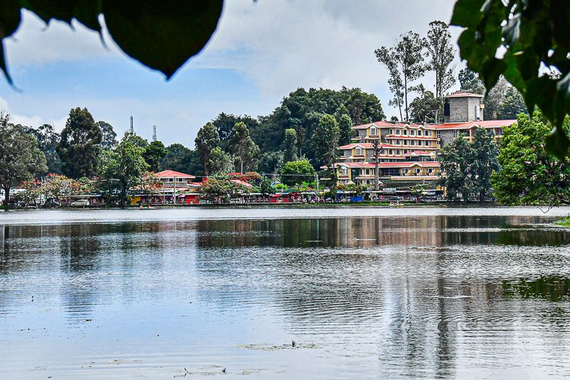 2017 09 07 Kodaikanal Lake - 'Kodai' India-2-3971-2