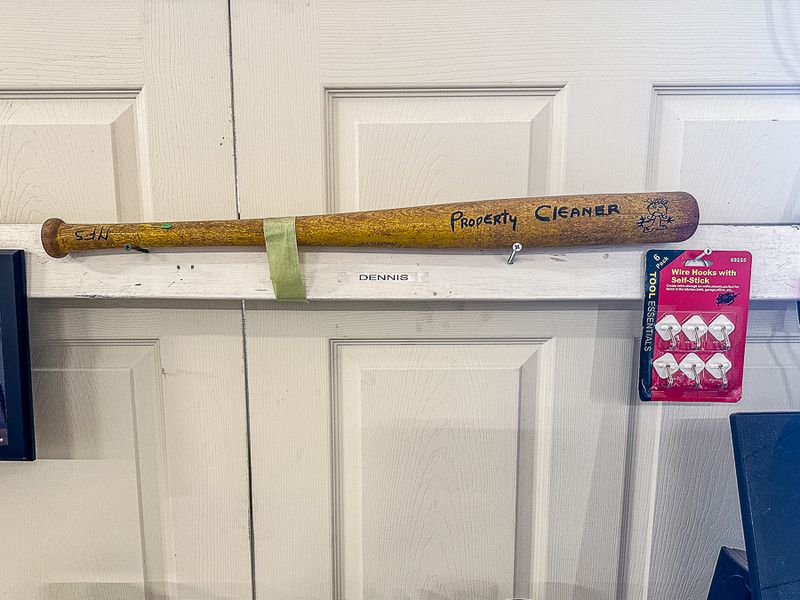 2025 10 17 Don't mess with Dennis i6916