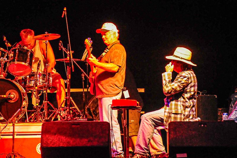 2009 08 20 Hoo Doo Hounds tuning up - Spittoono XXIX 9334