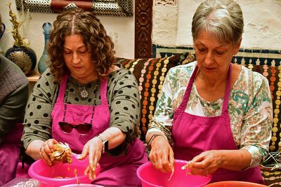 Naomi and Pat continue to debone chicken - Moroc-3175