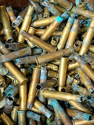 07-01 Shooting blanks i8458