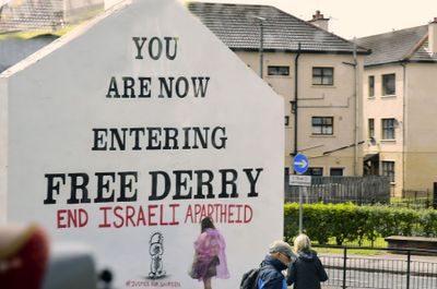 06-12 Free Derry 4910